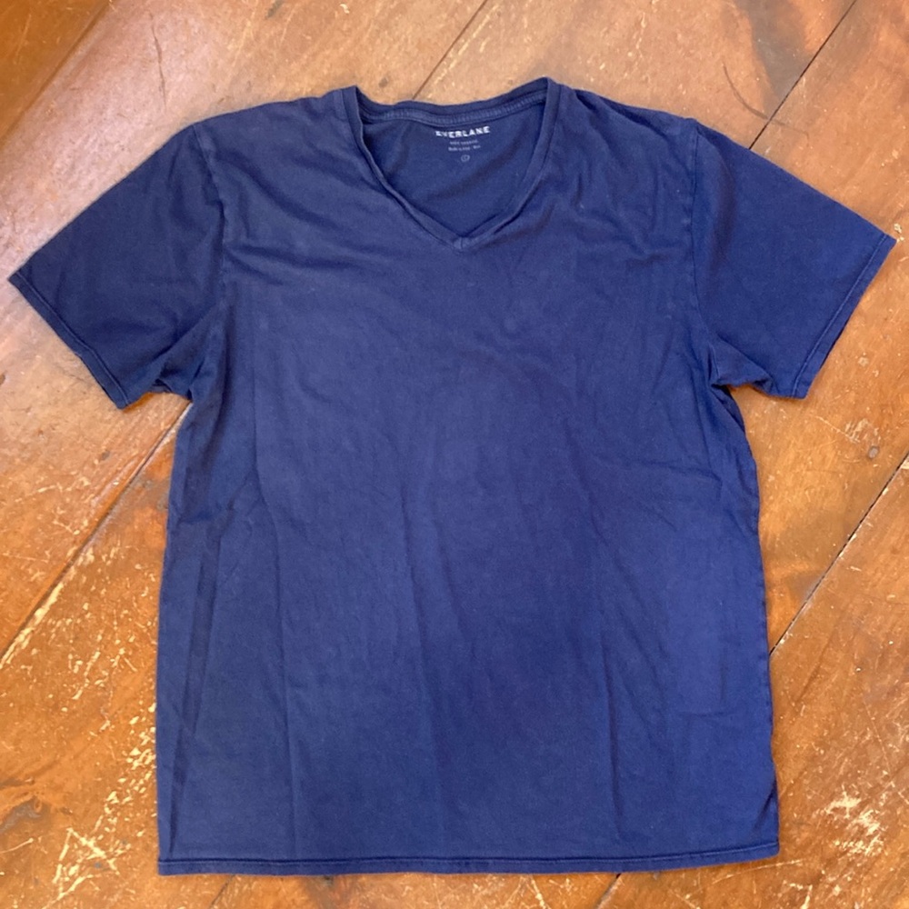 Everlane tee shirt